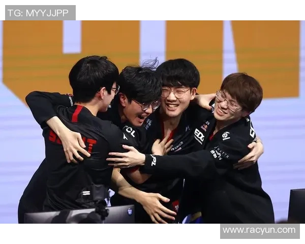 洲际杯赛评析:上海足球队在比赛经验上的出色表现与成长之路 洲际杯赛评析:上海足球队在比赛经验上的出色表现与成长之路